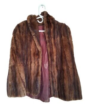 Mid Centaury Authentic Mink Cape Coat Reas Discripton